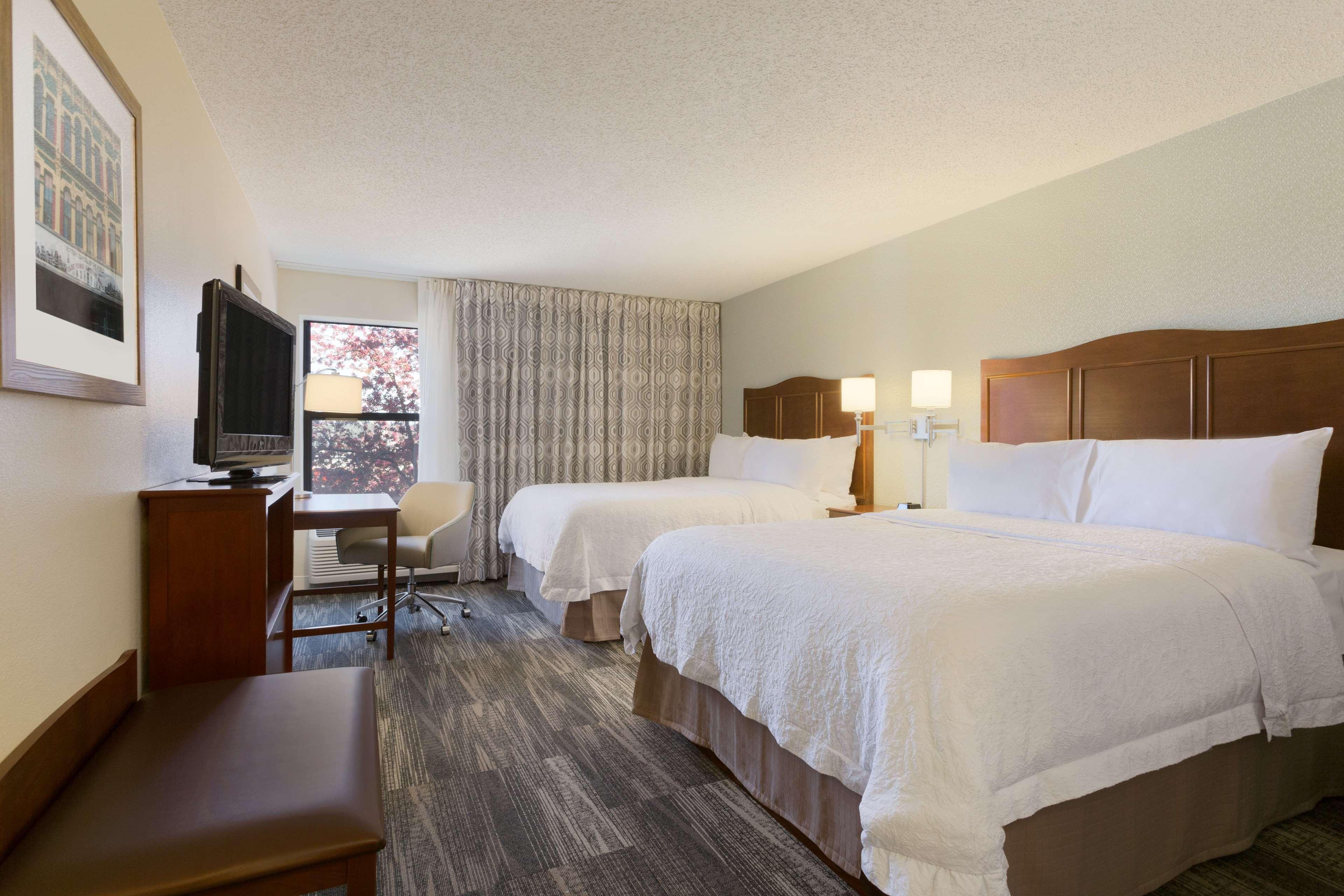 Hampton Inn Zanesville Exterior foto
