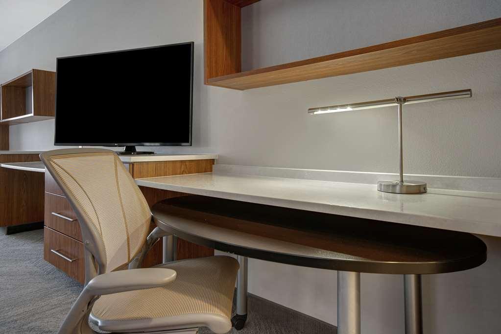 Hampton Inn Zanesville Habitación foto