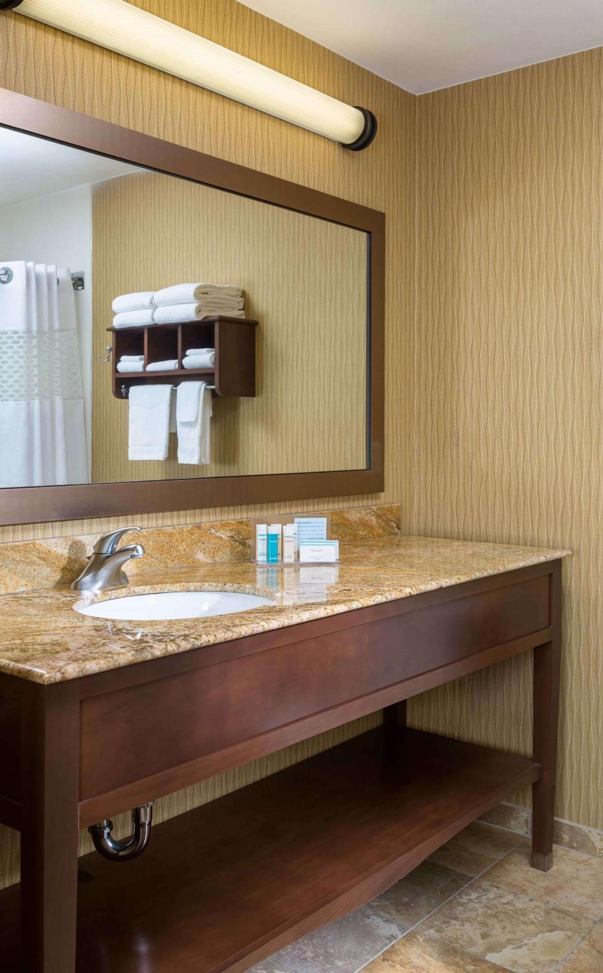 Hampton Inn Zanesville Exterior foto