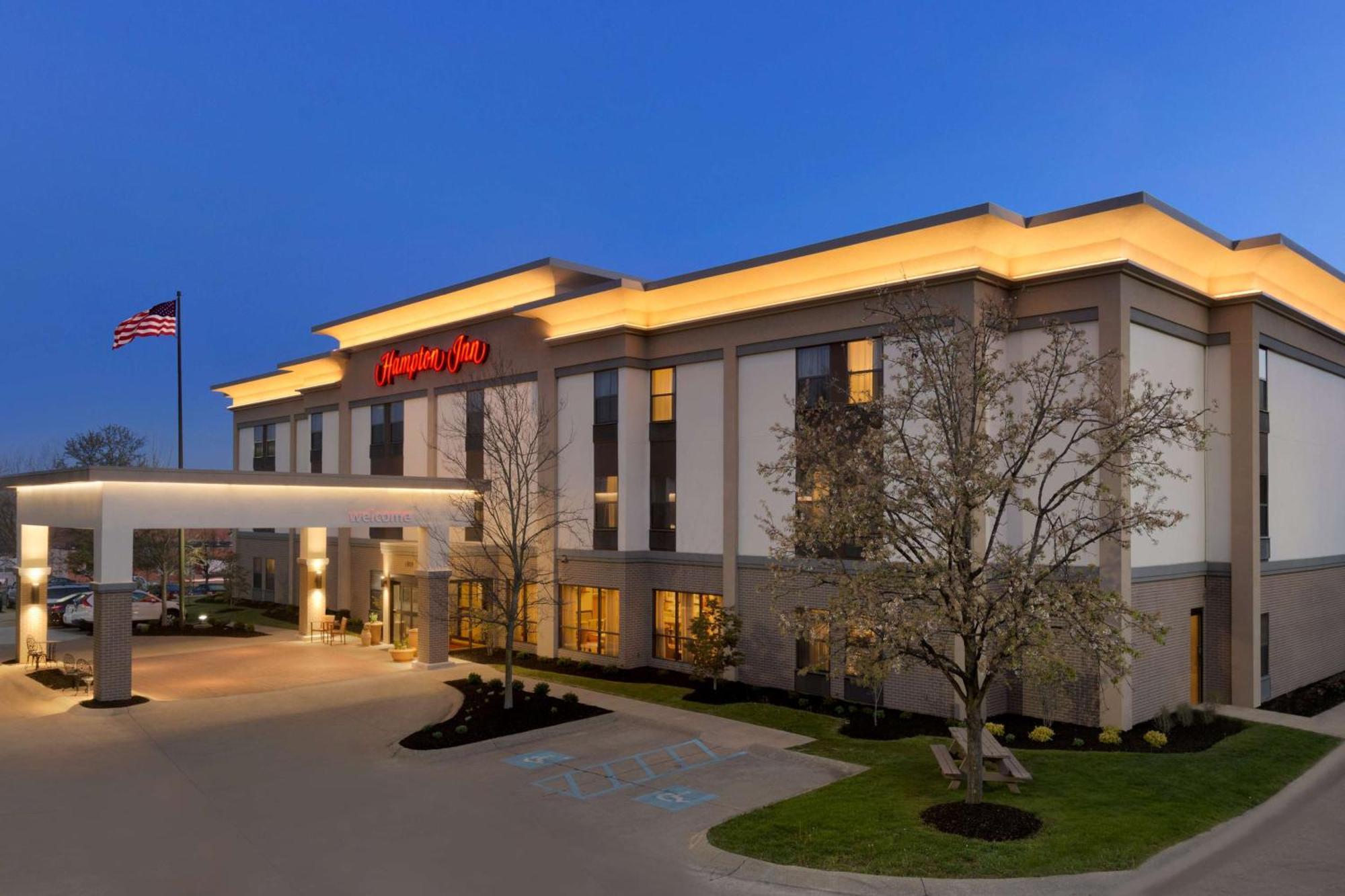 Hampton Inn Zanesville Exterior foto
