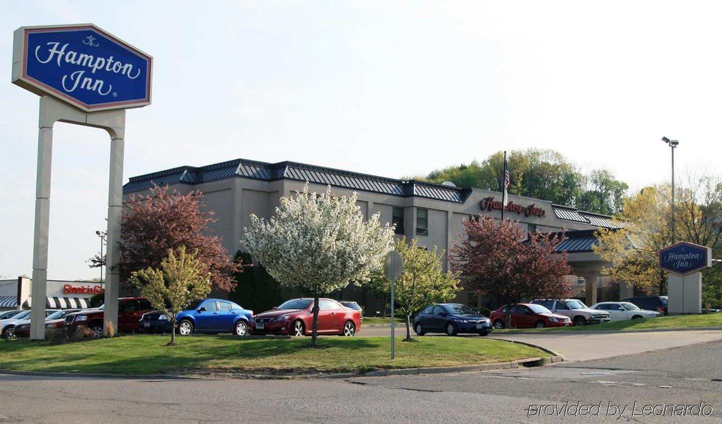 Hampton Inn Zanesville Exterior foto